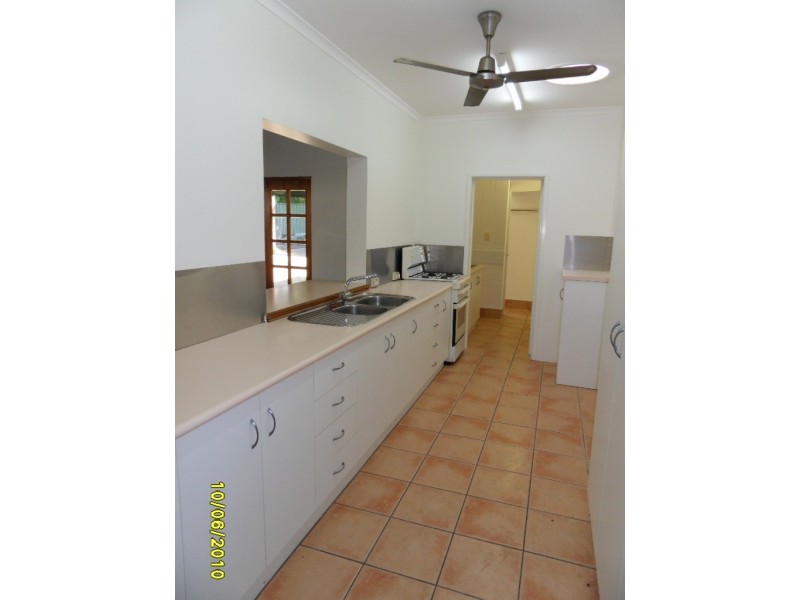 7 Egmont Close, Clifton Beach QLD 4879