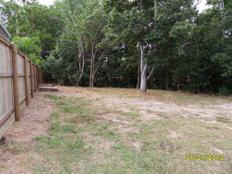 18 Aurelia Road, Palm Cove QLD 4879