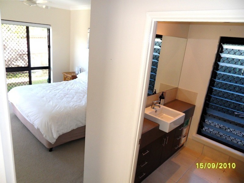 20 Seclusion Drive, Palm Cove QLD 4879