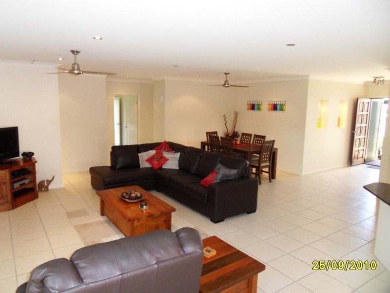 17 Myalup Close, Kewarra Beach QLD 4879