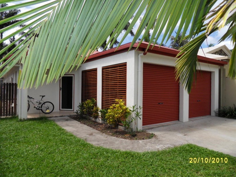 97 Cedar Road, Palm Cove QLD 4879
