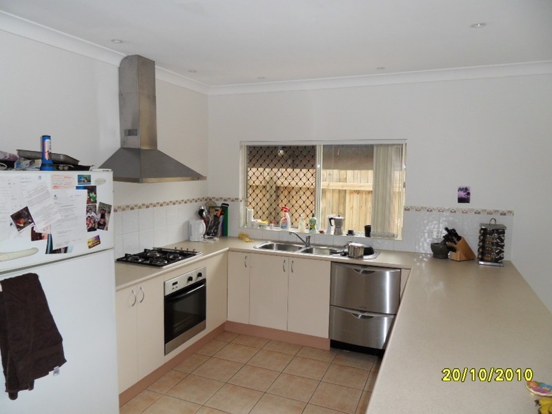 97 Cedar Road, Palm Cove QLD 4879