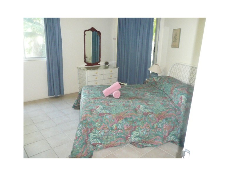 8/65 Williams Esplanade, Palm Cove QLD 4879