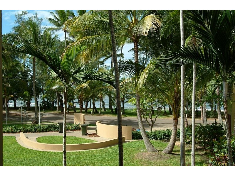 624/49 Williams Esplanade, Palm Cove QLD 4879