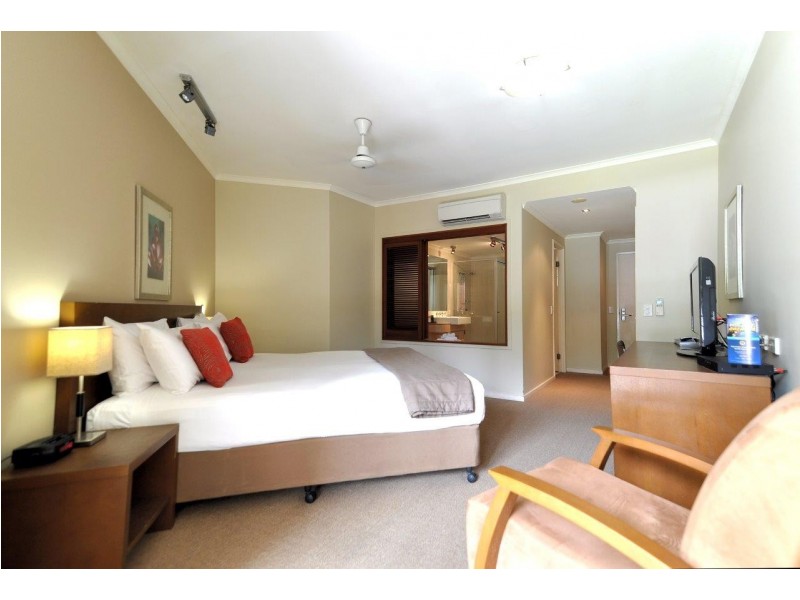 624/49 Williams Esplanade, Palm Cove QLD 4879