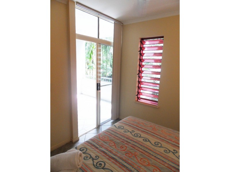 19/23 Veivers Road, Palm Cove QLD 4879