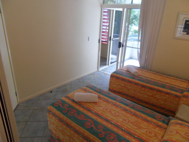 19/23 Veivers Road, Palm Cove QLD 4879