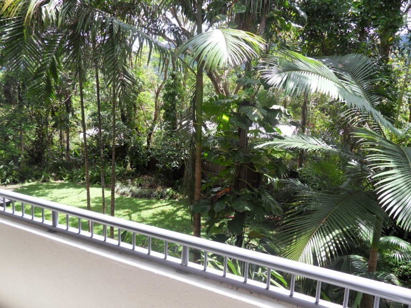 19/23 Veivers Road, Palm Cove QLD 4879