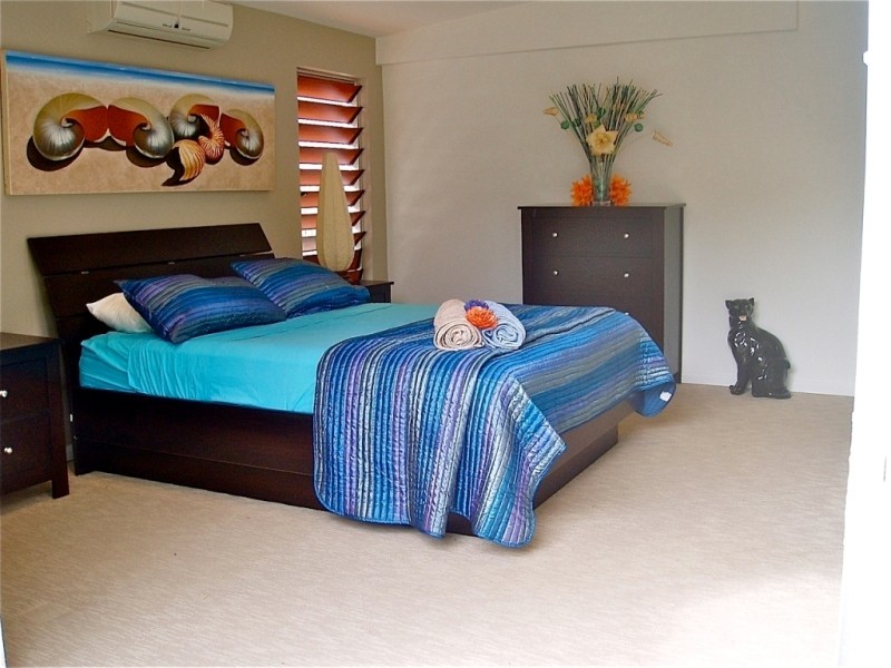 55 Veivers Road, Palm Cove QLD 4879