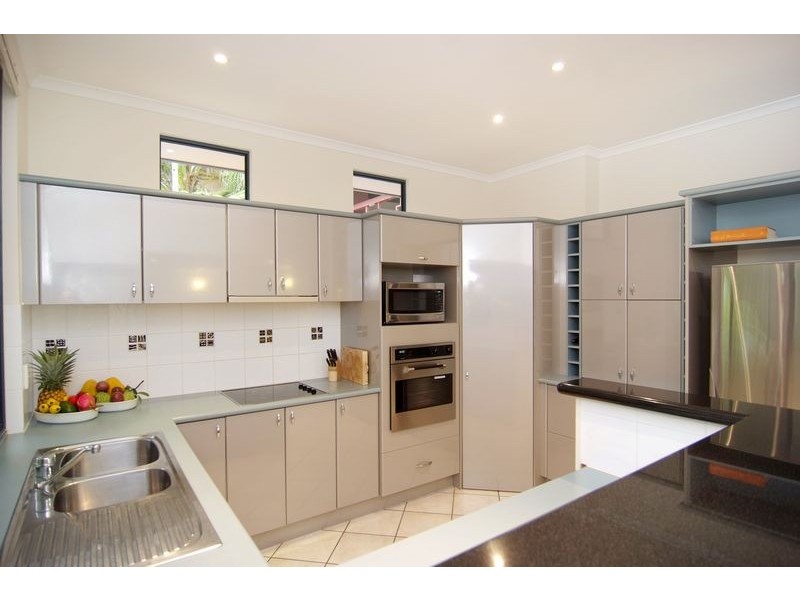 24/75 Cedar Road, Palm Cove QLD 4879