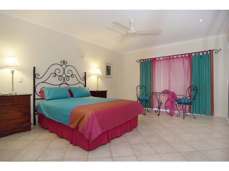 24/75 Cedar Road, Palm Cove QLD 4879