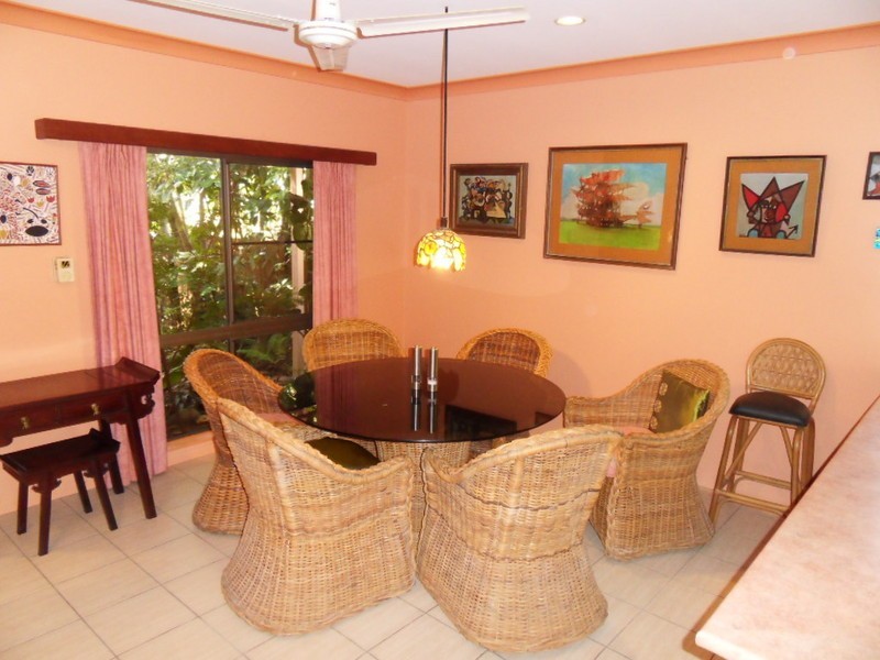 43 Terebra Street, Palm Cove QLD 4879