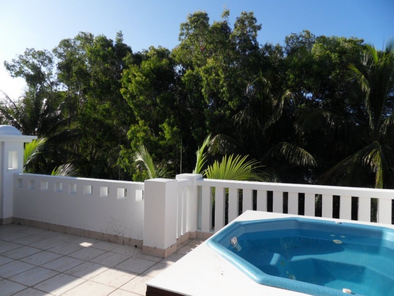 6233/123 Williams Esplanade, Palm Cove QLD 4879