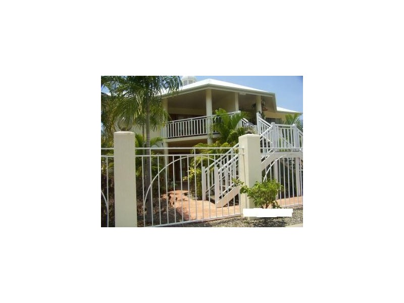 2/34 Oliva Street, Palm Cove QLD 4879