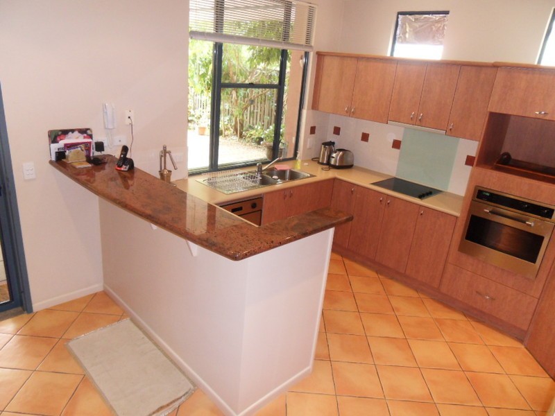 4/75 Cedar Road, Palm Cove QLD 4879