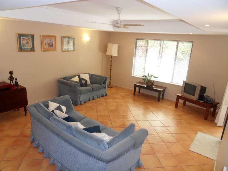 4/75 Cedar Road, Palm Cove QLD 4879