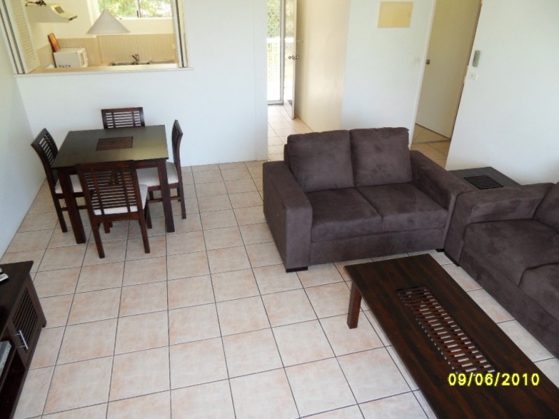 122/123 Coral Coast Drive, Palm Cove QLD 4879