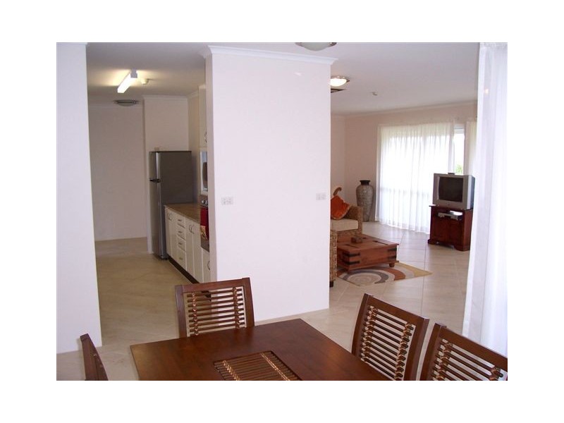 422 Coral Coast Drive, Palm Cove QLD 4879