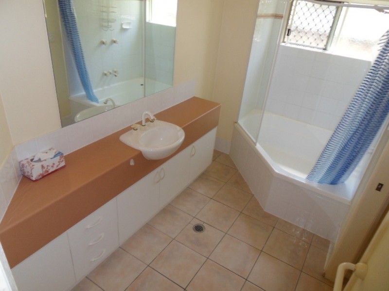 2/30 Oliva Street, Palm Cove QLD 4879