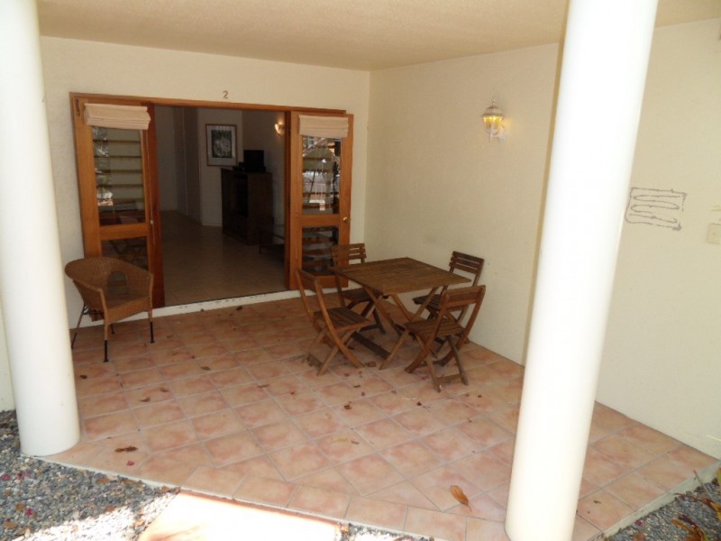 2/30 Oliva Street, Palm Cove QLD 4879