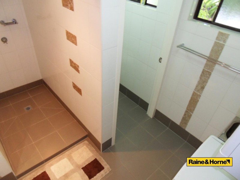 8/21 Cedar Road, Palm Cove QLD 4879