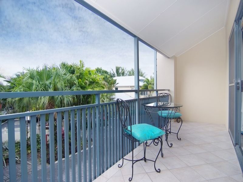 Palm Cove QLD 4879