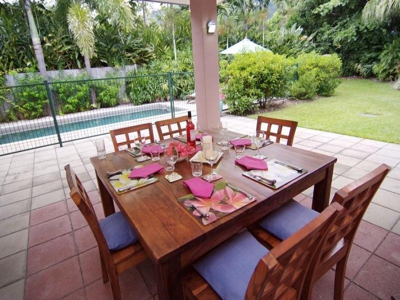 Palm Cove QLD 4879