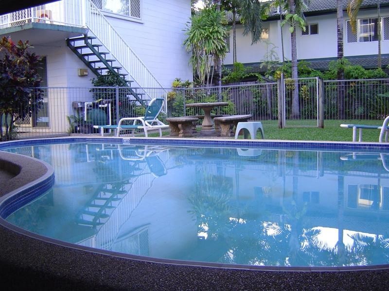 8/46 Moore Street, Trinity Beach QLD 4879