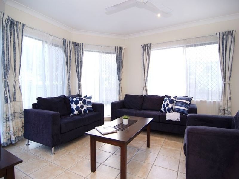 Palm Cove QLD 4879