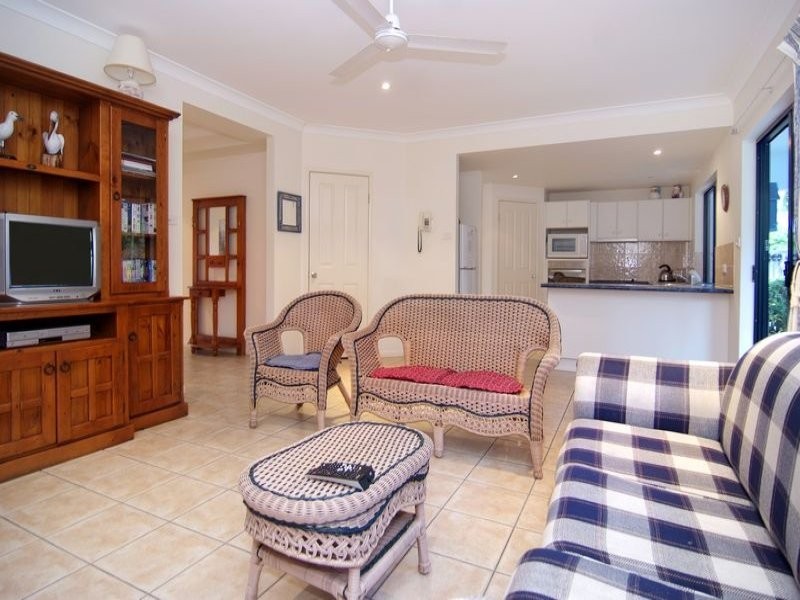 Palm Cove QLD 4879