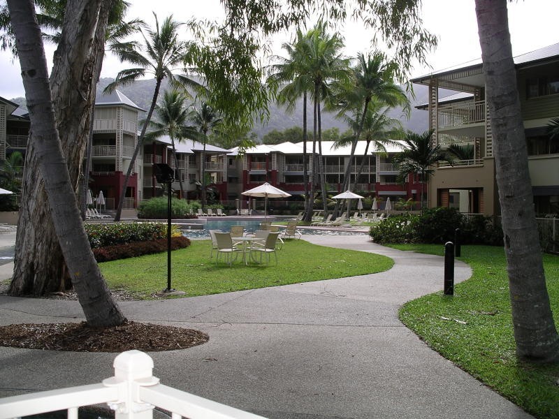 Palm Cove QLD 4879