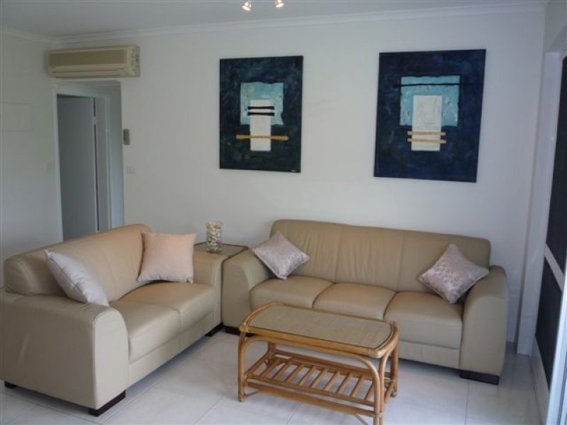 Palm Cove QLD 4879