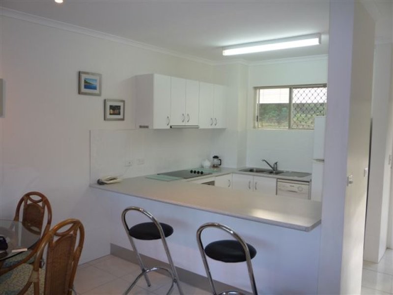 Palm Cove QLD 4879