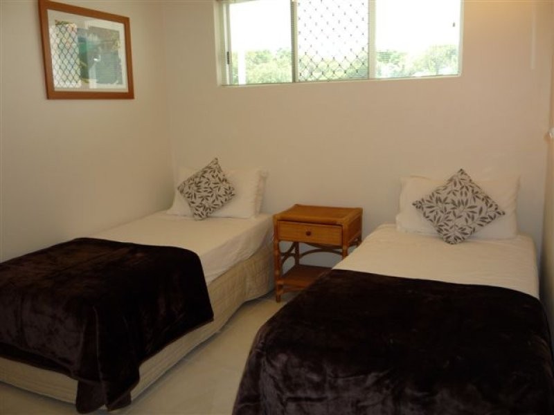 Palm Cove QLD 4879