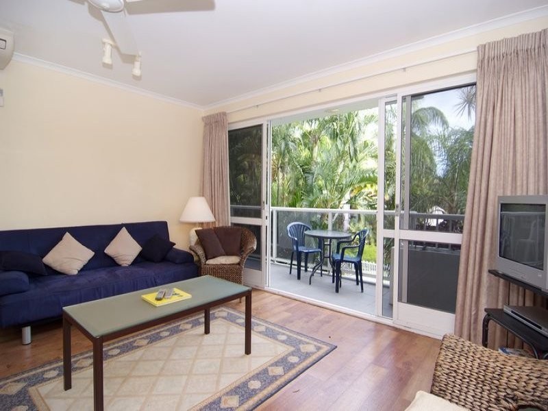 Palm Cove QLD 4879