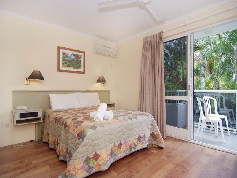 Palm Cove QLD 4879