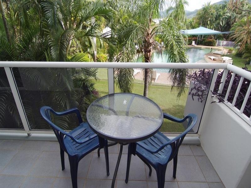 Palm Cove QLD 4879