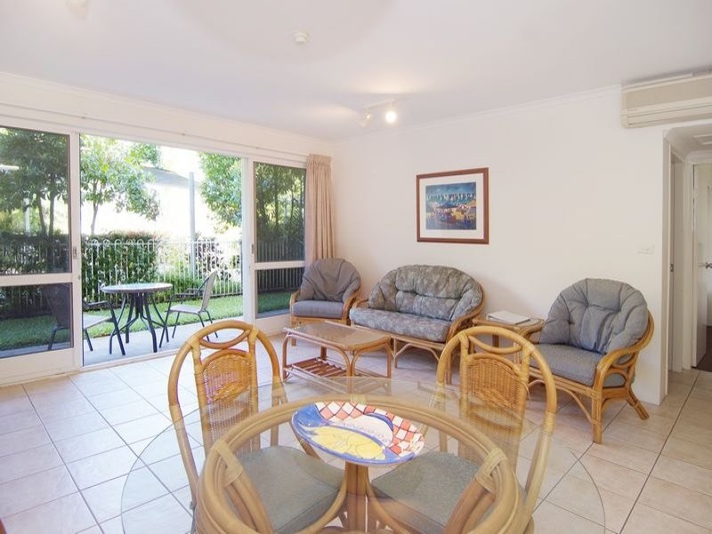 Palm Cove QLD 4879