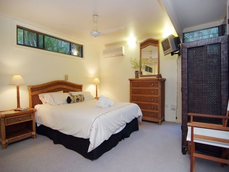 Kewarra Beach QLD 4879