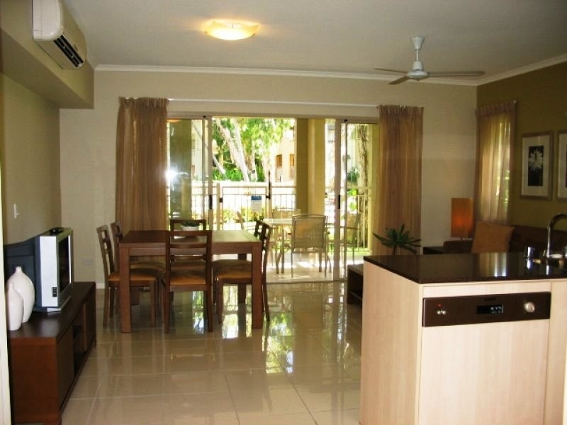 Palm Cove QLD 4879