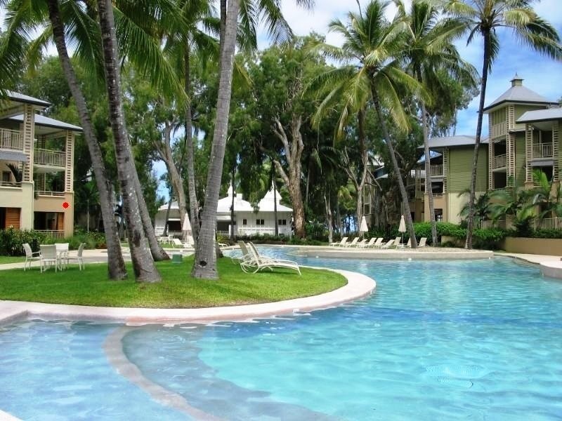 Palm Cove QLD 4879