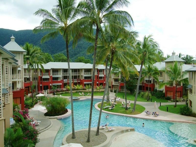 Palm Cove QLD 4879