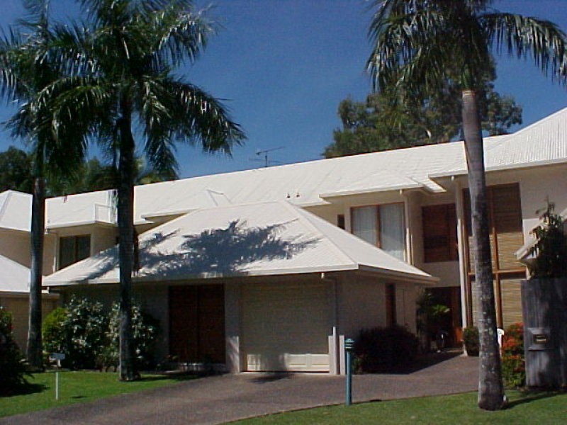 3/7 Harpa Street, Palm Cove QLD 4879