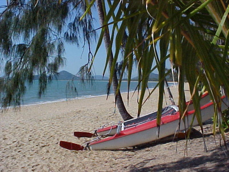 3/7 Harpa Street, Palm Cove QLD 4879