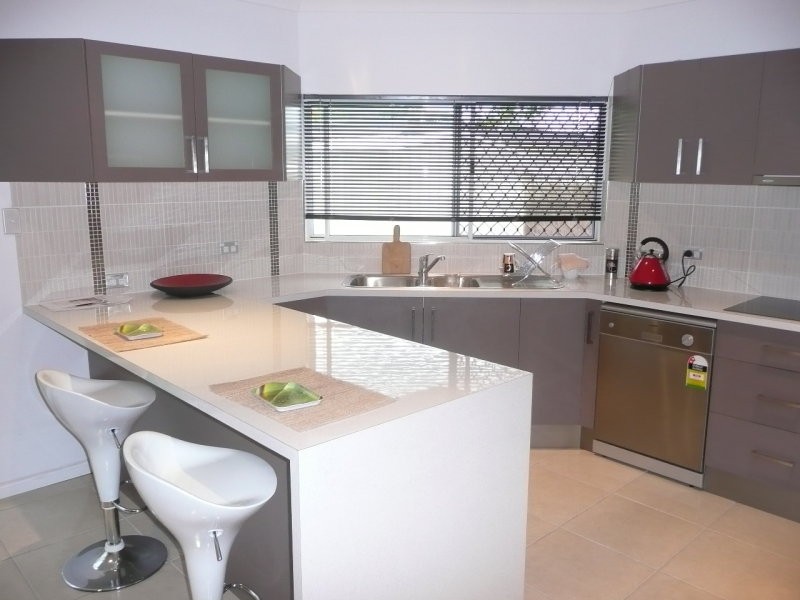 Palm Cove QLD 4879