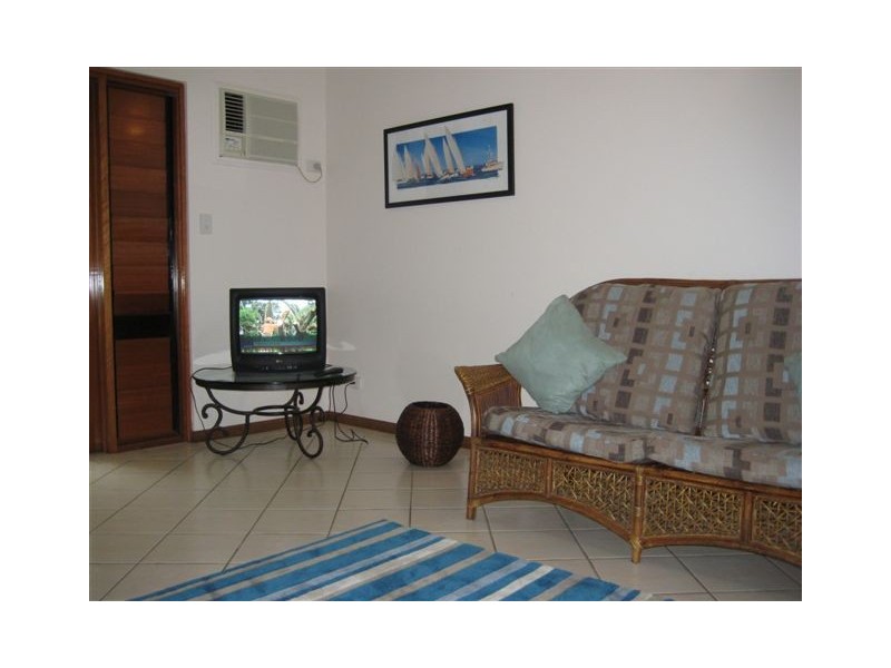 2/32 Oliva St, Palm Cove QLD 4879