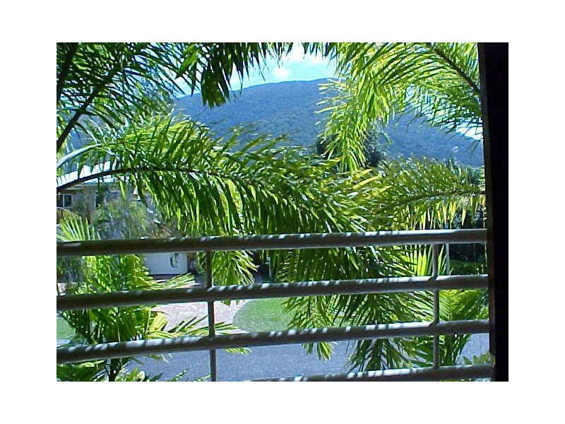 2/32 Oliva St, Palm Cove QLD 4879