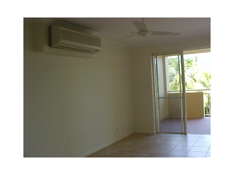 22/110 Moore St, Trinity Beach QLD 4879