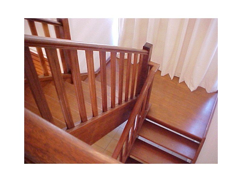 4/7 Harpa St, Palm Cove QLD 4879