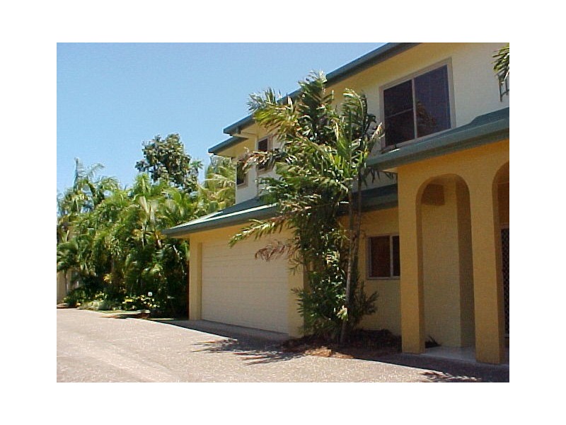 3/71-73 Cedar Rd, Palm Cove QLD 4879